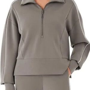NWT Women's Half-Zip Pullover Top and Wide leg pants set Large- Grey Inseam 30